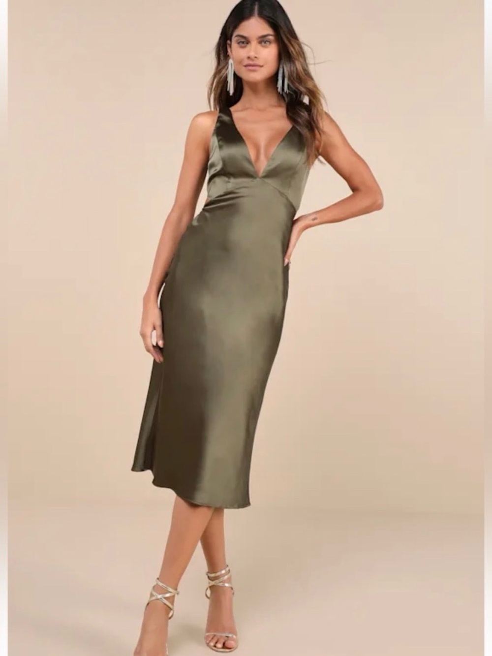 Unmatched Elegance Olive Satin Sleeveless Midi Dress (M)